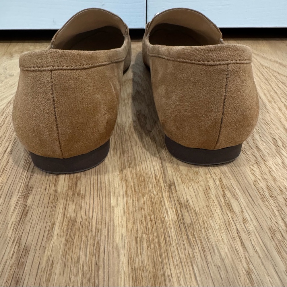 Loft faux suede horse bit loafers Tan. Size 7 - Picture 10 of 11